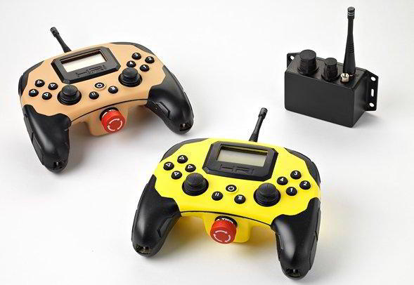 Новая технология позволит управлять тяжелыми экскаваторами игровым джойстиком Новая технология позволит управлять тяжелыми экскаваторами игровым джойстиком