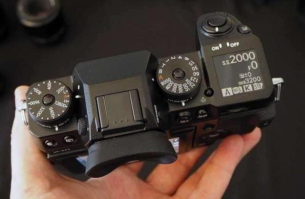 Обзор Fujifilm X-H1: лучшая беззеркальная камера Fujifilm 2018 Обзор Fujifilm X-H1: лучшая беззеркальная камера Fujifilm 2018