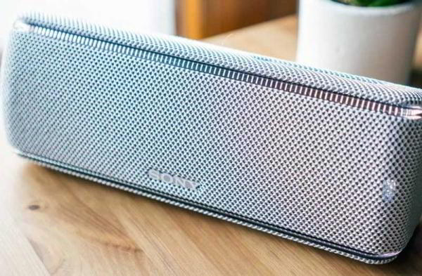 Обзор Sony SRS-XB31: Bluetooth-колонка без серьёзных недостатков Обзор Sony SRS-XB31: Bluetooth-колонка без серьёзных недостатков