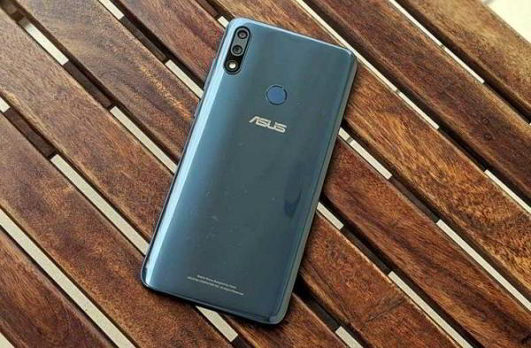 Обзор Asus Zenfone Max Pro M2 обновлённого большого смартфона Обзор Asus Zenfone Max Pro M2 обновлённого большого смартфона