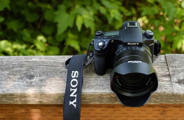 Обзор Sony RX10 Mark IV: лучшая камера всё в одном от Sony Обзор Sony RX10 Mark IV: лучшая камера всё в одном от Sony