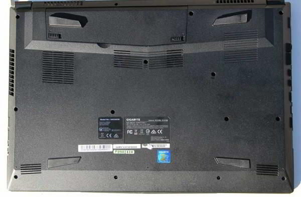 Обзор Gigabyte Sabre 17: мощного ноутбука среднего класса Обзор Gigabyte Sabre 17: мощного ноутбука среднего класса