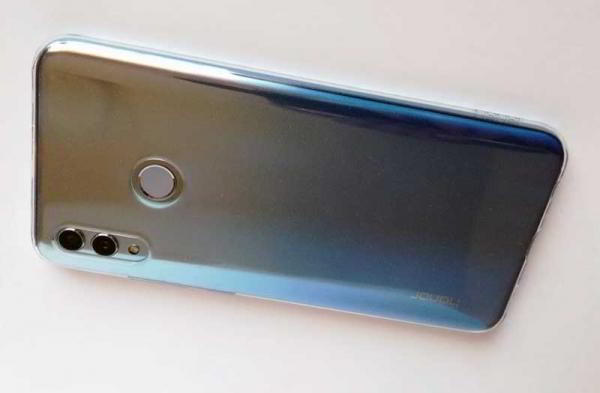 Обзор Honor 10 Lite: бюджетный телефон с потрясной внешностью Обзор Honor 10 Lite: бюджетный телефон с потрясной внешностью