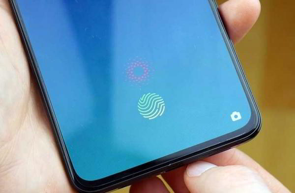 Обзор Oppo Reno: уникальный телефон с выдвижной камерой Обзор Oppo Reno: уникальный телефон с выдвижной камерой