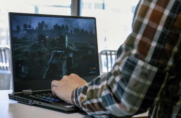 Обзор Lenovo Legion Y730: 15-дюймовый производительный ноутбук Обзор Lenovo Legion Y730: 15-дюймовый производительный ноутбук