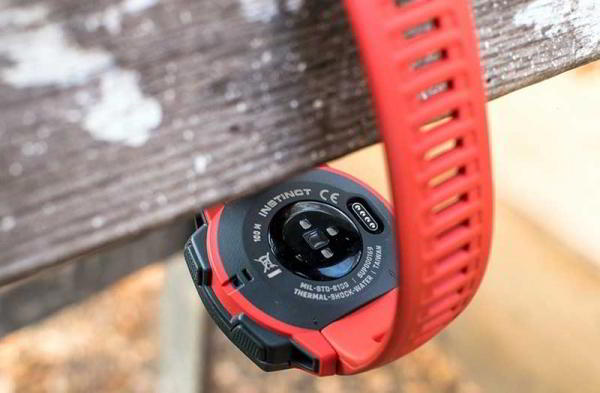 Обзор Garmin Instinct: спортивные часы с инстинктом Обзор Garmin Instinct: спортивные часы с инстинктом