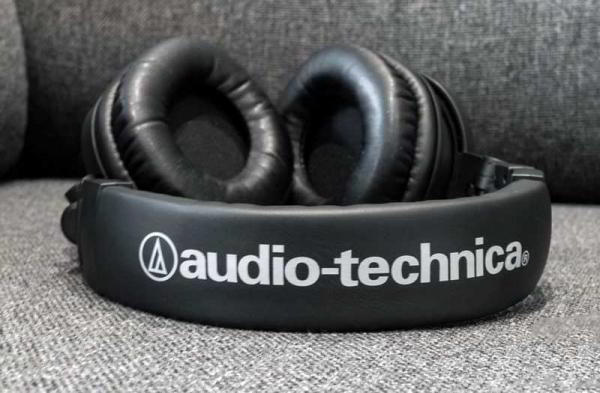 Обзор Audio-Technica ATH-M50xBT: студийный звук всегда с вами Обзор Audio-Technica ATH-M50xBT: студийный звук всегда с вами