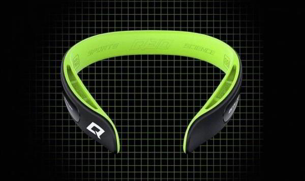 Ошейник Q-Collar защитит мозг от травм, временно увеличив его размеры Ошейник Q-Collar защитит мозг от травм, временно увеличив его размеры