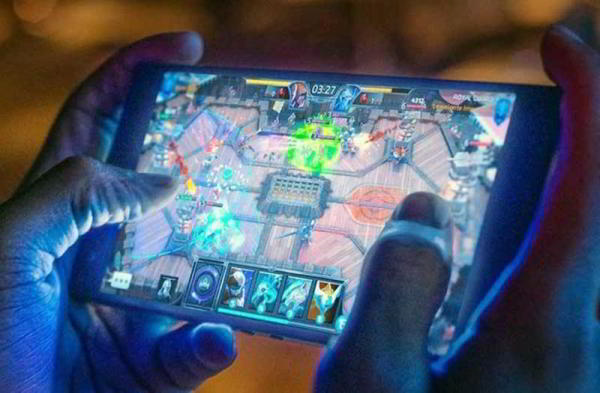 Лучшие телефоны 2019 для игр и не только — ТОП 10 от TehnObzor Лучшие телефоны 2019 для игр и не только — ТОП 10 от TehnObzor