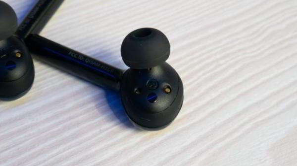 Обзор гарнитуры Huawei FreeBuds Lite. Полностью беспроводная красотка