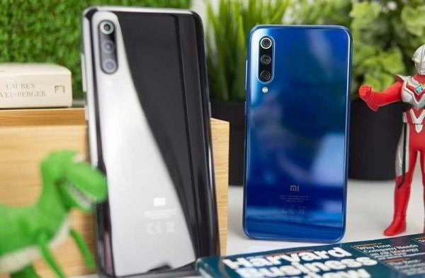 Обзор Xiaomi Mi 9 SE уменьшенной версии флагмана Обзор Xiaomi Mi 9 SE уменьшенной версии флагмана