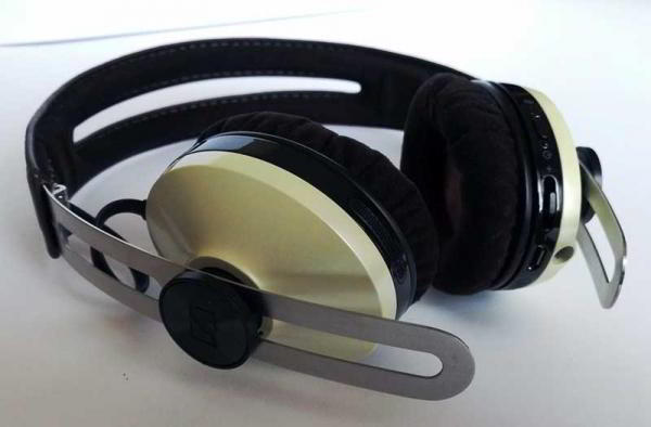 Обзор Sennheiser Momentum Wireless: высококлассных беспроводных наушников Обзор Sennheiser Momentum Wireless: высококлассных беспроводных наушников