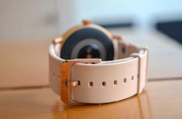 Обзор Misfit Vapor 2 обновлённых и функциональных смарт-часов Обзор Misfit Vapor 2 обновлённых и функциональных смарт-часов