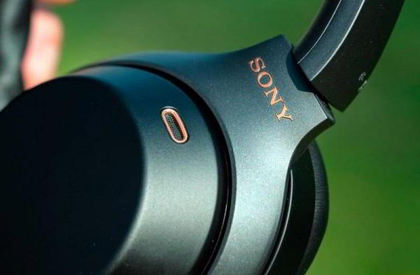 Обзор Sony WH-1000XM3: беспроводные наушники с лучшим шумоподавлением Обзор Sony WH-1000XM3: беспроводные наушники с лучшим шумоподавлением