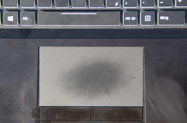 Обзор Gigabyte Sabre 17: мощного ноутбука среднего класса Обзор Gigabyte Sabre 17: мощного ноутбука среднего класса