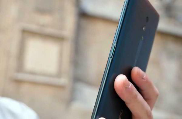 Обзор Oppo Reno: уникальный телефон с выдвижной камерой Обзор Oppo Reno: уникальный телефон с выдвижной камерой