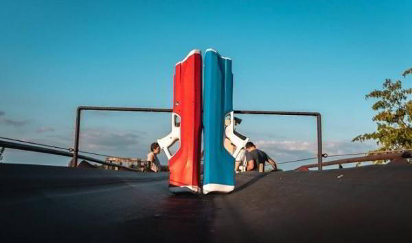 Пистолет-пулемет Spyra One стреляет «водяными пулями» подобно оружию пришельцев Пистолет-пулемет Spyra One стреляет «водяными пулями» подобно оружию пришельцев