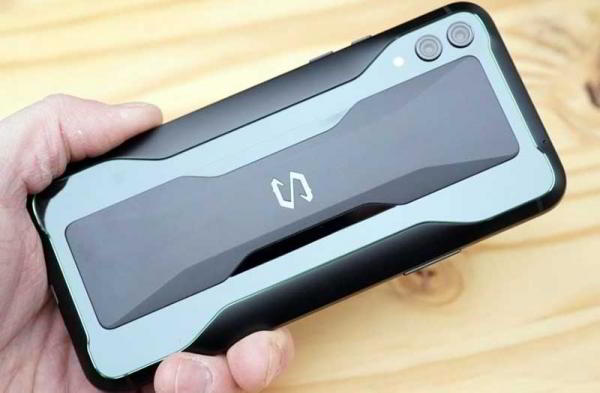 Обзор Black Shark 2: ещё один укус кошелька геймера Обзор Black Shark 2: ещё один укус кошелька геймера