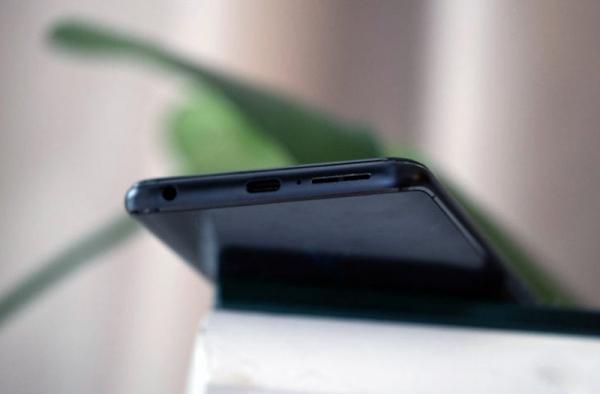 Обзор Asus Zenfone 6: флагманский телефон, не имеющий аналогов Обзор Asus Zenfone 6: флагманский телефон, не имеющий аналогов