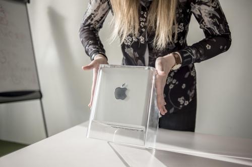 Jony Ive's 15 most iconic Apple products and designs Jony Ive's 15 most iconic Apple products and designs