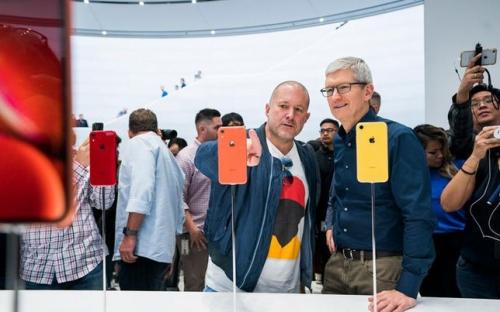 Jony Ive leaving Apple signals the end of Steve Jobs era Jony Ive leaving Apple signals the end of Steve Jobs era