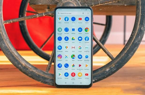Обзор Asus Zenfone 6: флагманский телефон, не имеющий аналогов Обзор Asus Zenfone 6: флагманский телефон, не имеющий аналогов