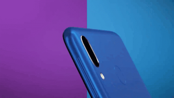 Обзор смартфона Samsung Galaxy M20: долгожитель с треугольной "челкой" Обзор смартфона Samsung Galaxy M20: долгожитель с треугольной "челкой"