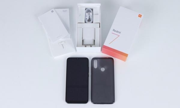 Обзор Redmi 7: симпатичный бюджетник с отличным временем работы Обзор Redmi 7: симпатичный бюджетник с отличным временем работы