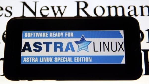 В продажу поступит смартфон на "российском Linux" В продажу поступит смартфон на "российском Linux"