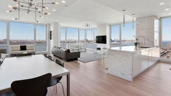 Купите этот пентхаус в Нью-Йорке — и получите два бесплатных билета в космос Купите этот пентхаус в Нью-Йорке — и получите два бесплатных билета в космос