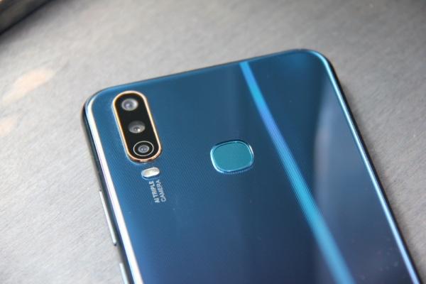 Обзор Vivo Y17: недорогой смартфон с мощной батареей и NFC Обзор Vivo Y17: недорогой смартфон с мощной батареей и NFC