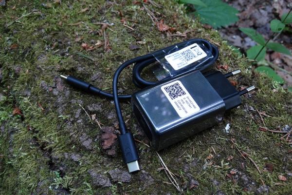 Обзор смартфона Moto G7 Plus: симпатичный смартфон с быстрой зарядкой и стереодинамиками Обзор смартфона Moto G7 Plus: симпатичный смартфон с быстрой зарядкой и стереодинамиками