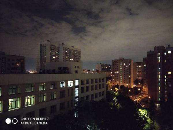 Обзор Redmi 7: симпатичный бюджетник с отличным временем работы Обзор Redmi 7: симпатичный бюджетник с отличным временем работы