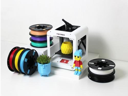 Your kids can print their own toys with the Toybox 3D printer Your kids can print their own toys with the Toybox 3D printer