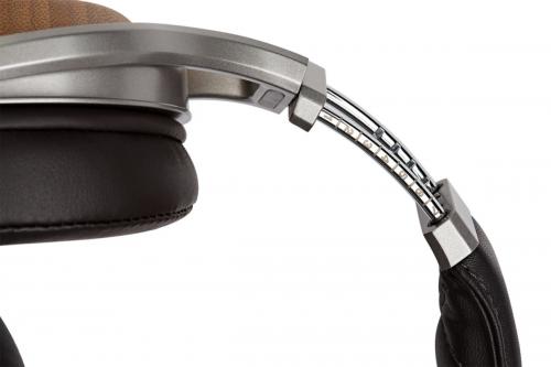 Denon AH-D9200 headphone review: Superb sound quality in a luxurious, closed-back, over-ear headphone Denon AH-D9200 headphone review: Superb sound quality in a luxurious, closed-back, over-ear headphone