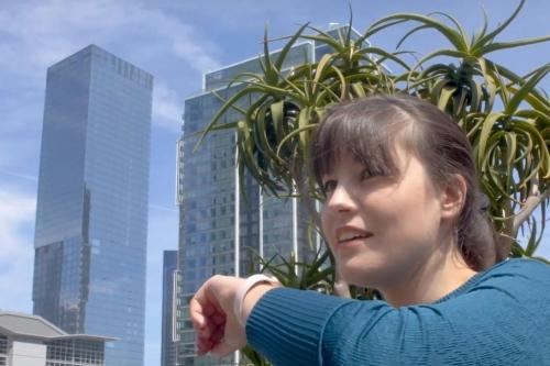 Apple Watch vs. Amazfit Bip: The $80 smartwatch alternative Apple Watch vs. Amazfit Bip: The $80 smartwatch alternative