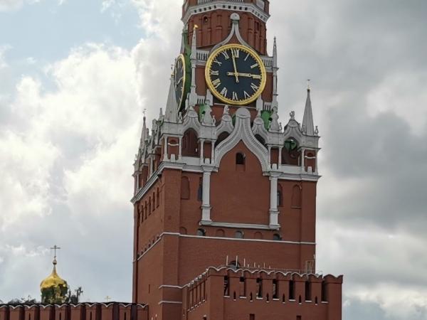 Обзор Honor 20 Pro: мощный камерофон, который хотел стать максимально бюджетным Обзор Honor 20 Pro: мощный камерофон, который хотел стать максимально бюджетным