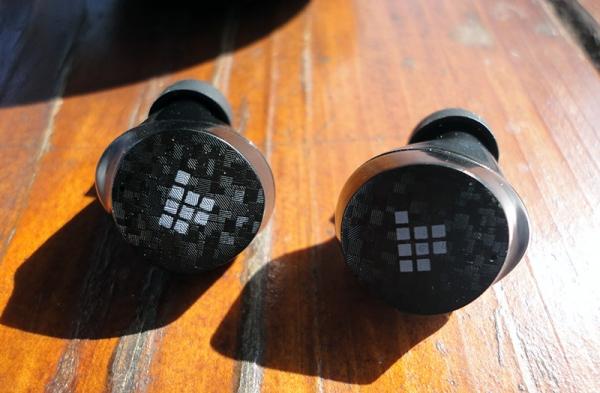 Обзор Tronsmart Spunky Pro: TWS наушники с беспроводной зарядкой Обзор Tronsmart Spunky Pro: TWS наушники с беспроводной зарядкой