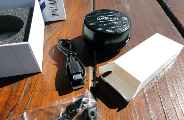 Обзор Tronsmart Spunky Pro: TWS наушники с беспроводной зарядкой Обзор Tronsmart Spunky Pro: TWS наушники с беспроводной зарядкой