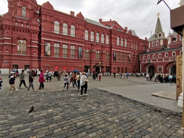 Обзор Honor 20 Pro: мощный камерофон, который хотел стать максимально бюджетным Обзор Honor 20 Pro: мощный камерофон, который хотел стать максимально бюджетным