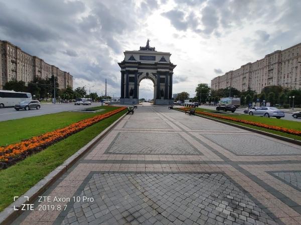 Обзор смартфона ZTE Axon 10 Pro: почти как флагман, но вдвое дешевле Обзор смартфона ZTE Axon 10 Pro: почти как флагман, но вдвое дешевле