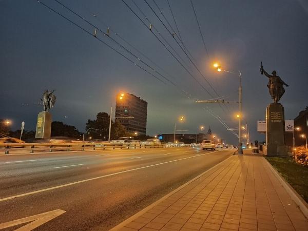 Обзор смартфона Oppo Reno Z: практичный стиляга из среднего класса Обзор смартфона Oppo Reno Z: практичный стиляга из среднего класса