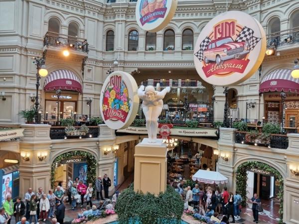 Обзор Honor 20 Pro: мощный камерофон, который хотел стать максимально бюджетным Обзор Honor 20 Pro: мощный камерофон, который хотел стать максимально бюджетным