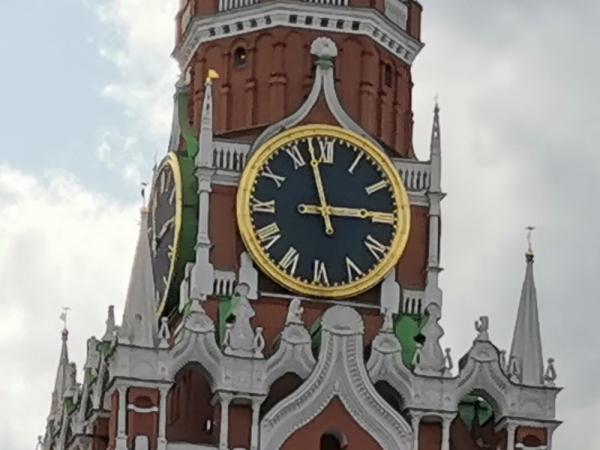 Обзор Honor 20 Pro: мощный камерофон, который хотел стать максимально бюджетным Обзор Honor 20 Pro: мощный камерофон, который хотел стать максимально бюджетным