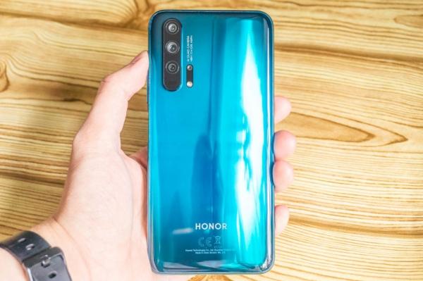 Обзор Honor 20 Pro — работа над ошибками? Обзор Honor 20 Pro — работа над ошибками?