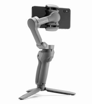 DJI Osmo Mobile 3 - старт продаж складного стабилизатора в Украине DJI Osmo Mobile 3 - старт продаж складного стабилизатора в Украине