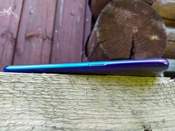 Обзор смартфона Oppo Reno Z: практичный стиляга из среднего класса Обзор смартфона Oppo Reno Z: практичный стиляга из среднего класса