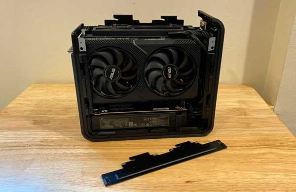 Обзор Intel NUC 9 Extreme Kit (Ghost Canyon): огромный потенциал в маленьком корпусе Обзор Intel NUC 9 Extreme Kit (Ghost Canyon): огромный потенциал в маленьком корпусе