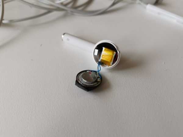 Анатомия подделки. AirPods 2 Анатомия подделки. AirPods 2