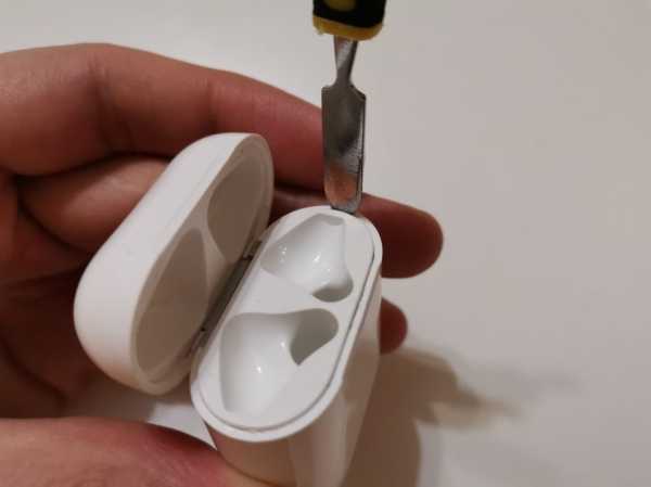 Анатомия подделки. AirPods 2 Анатомия подделки. AirPods 2